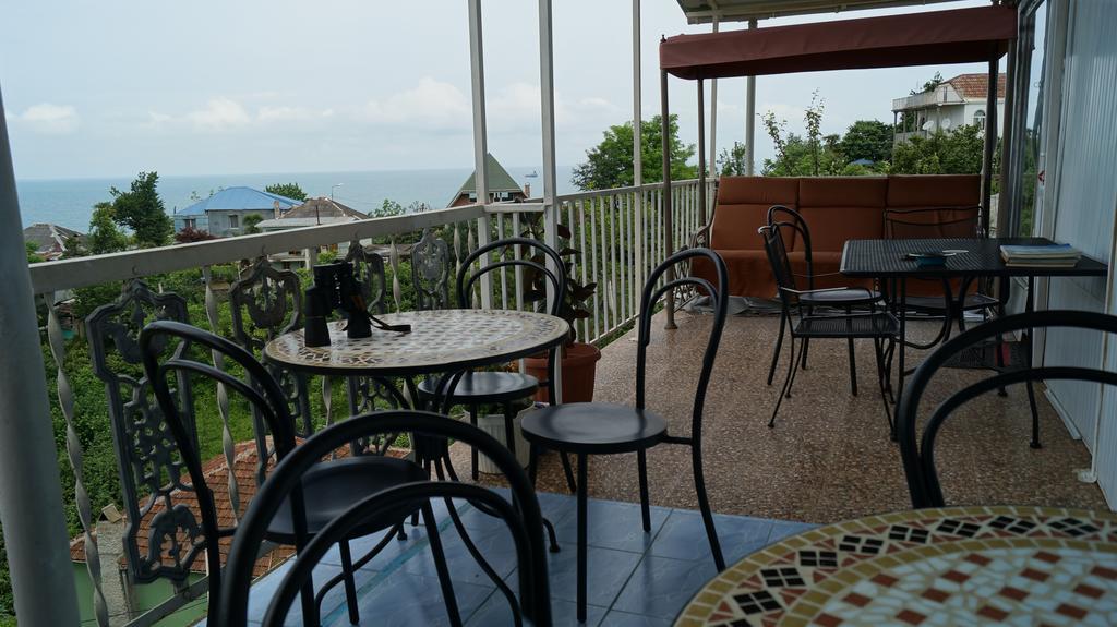 Tj Guest House Makhinjauri Buitenkant foto