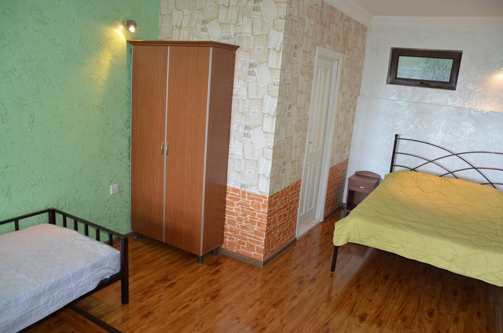 Tj Guest House Makhinjauri Buitenkant foto