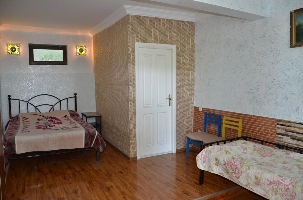 Tj Guest House Makhinjauri Buitenkant foto