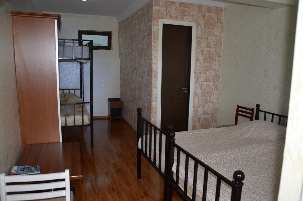 Tj Guest House Makhinjauri Buitenkant foto